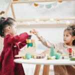 Gérer les conflits entre enfants de 18 mois à 3 ans : un apprentissage essentiel pour les enfants, et pour l’équipe